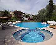 81 Hotel Bodrum Bagian luar foto